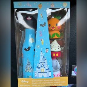 Disney Park Icons Jerrod Maruyama Stainless Steel Bottle + 4 toppers New In Box